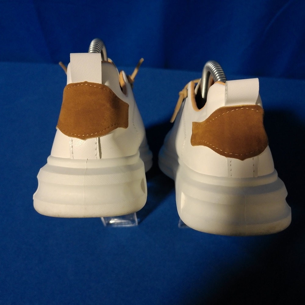 Fashion Sport Mens White Low Top Sneakers Tan Accents Casual Shoes Size 40 - Picture 4 of 8